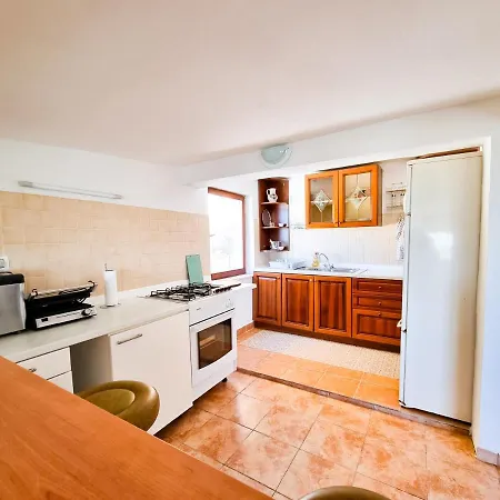 Apartma Olivia *